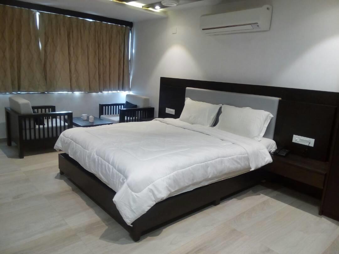 The Meera Hotel Derol Esterno foto